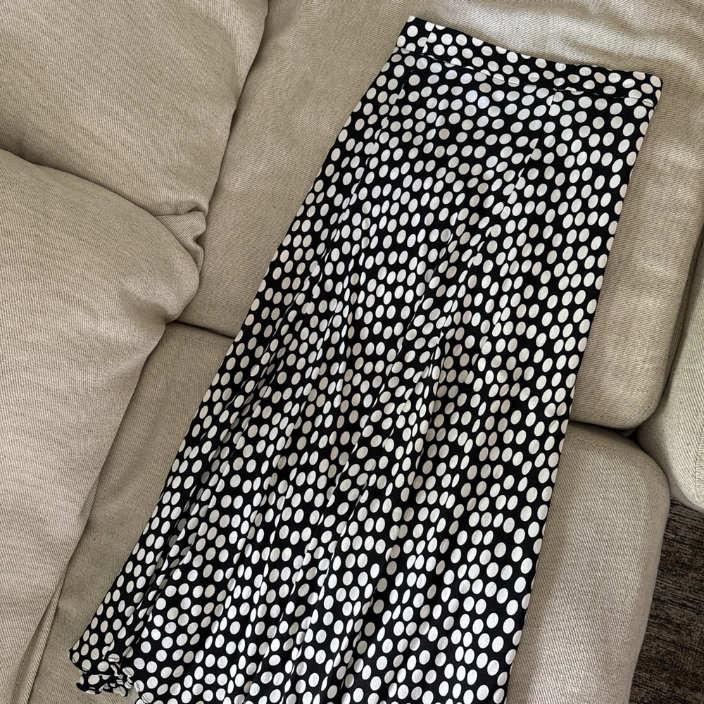 Zara Black and White Polka Dot A-Line Skirt